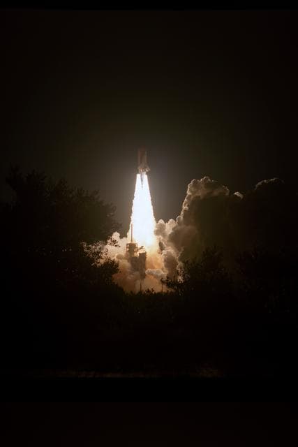 NASA image: KSC-08pp0753