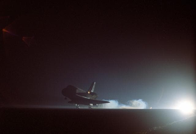 NASA image: KSC-08pp0884