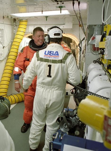 NASA image: KSC-08pp1585