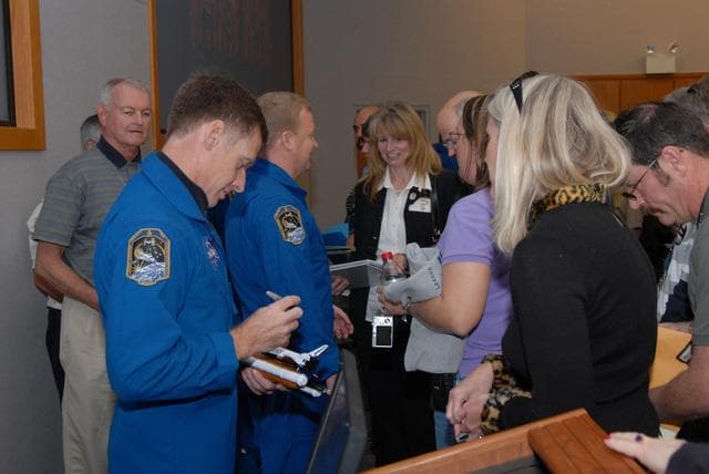 NASA image: KSC-2009-1160
