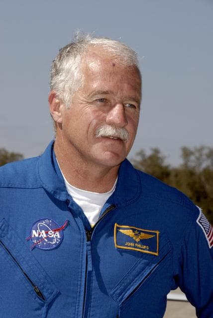 NASA image: KSC-2009-1979