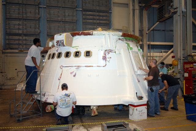 NASA image: KSC-2009-1998