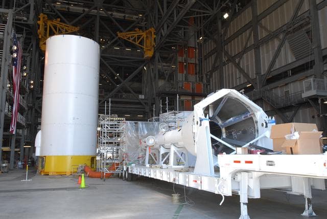 NASA image: KSC-2009-2000