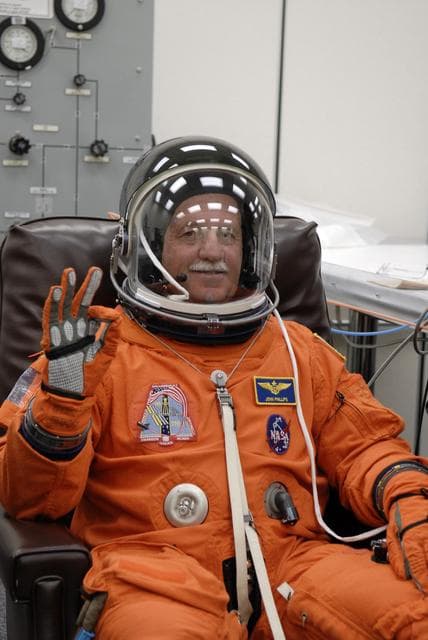 NASA image: KSC-2009-2033