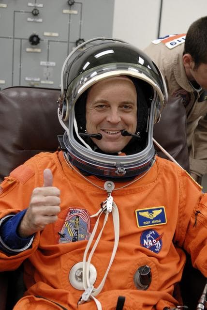 NASA image: KSC-2009-2040