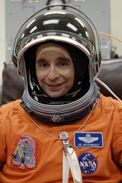 NASA image: KSC-2009-2046