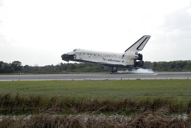 NASA image: KSC-2009-2352