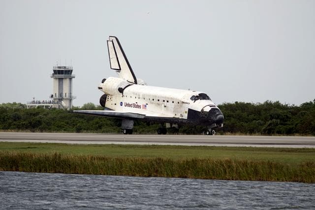 NASA image: KSC-2009-2386