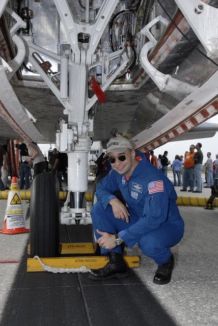 NASA image: KSC-2009-2400