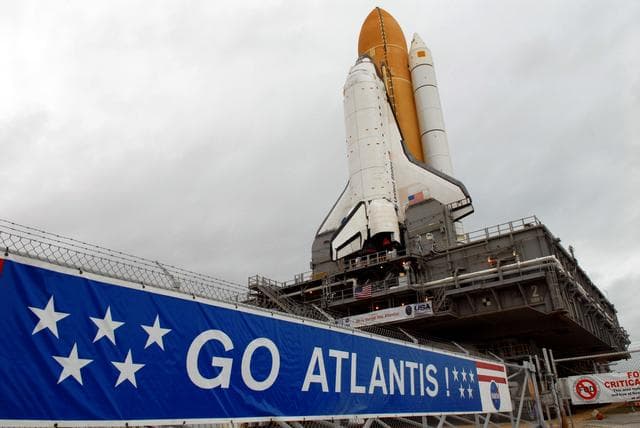NASA image: KSC-2009-2448