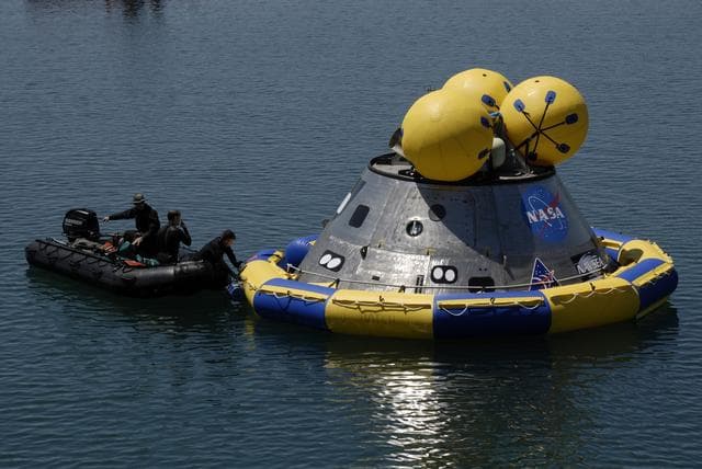 NASA image: KSC-2009-2565