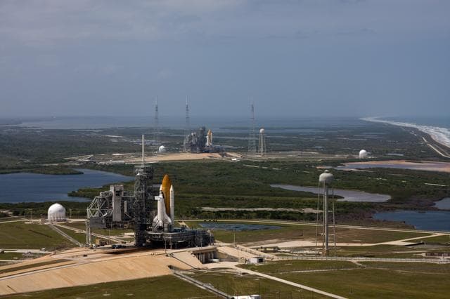 NASA image: KSC-2009-2738