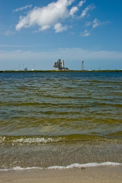 NASA image: KSC-2009-2746