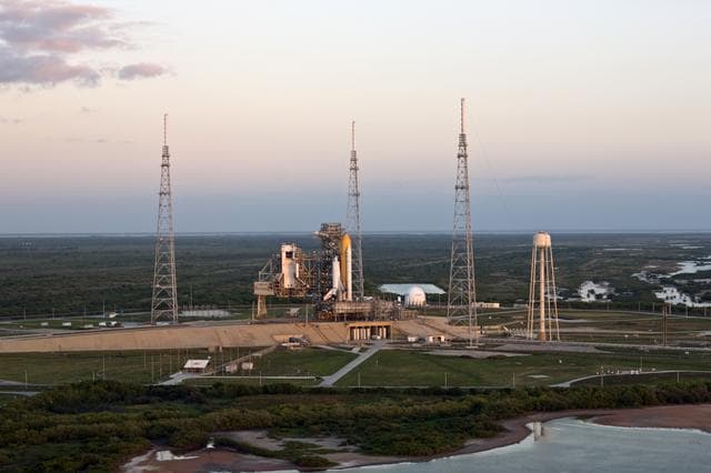 NASA image: KSC-2009-2761