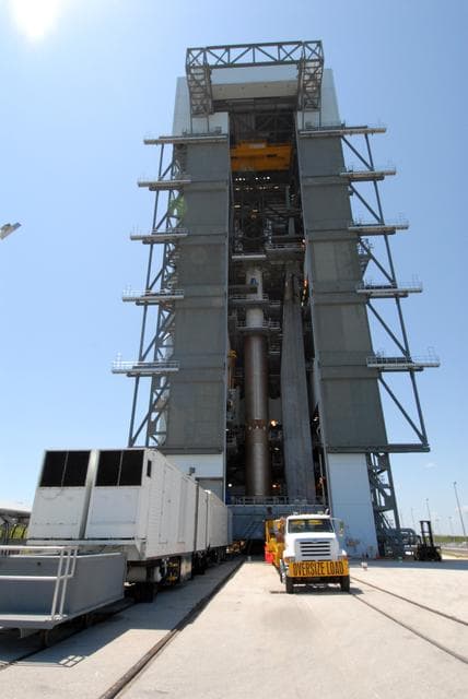 NASA image: KSC-2009-2915