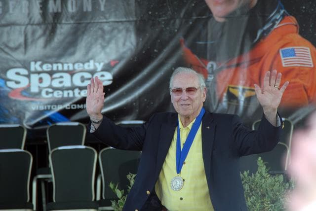 NASA image: KSC-2009-2917