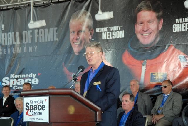 NASA image: KSC-2009-2930