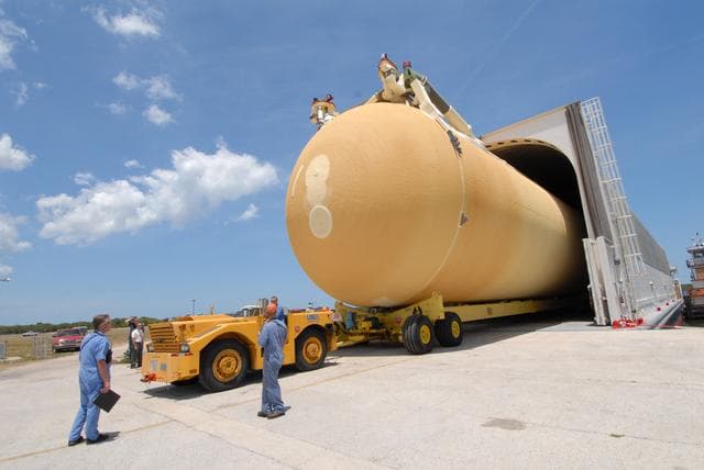 NASA image: KSC-2009-2998