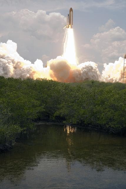 NASA image: KSC-2009-3095