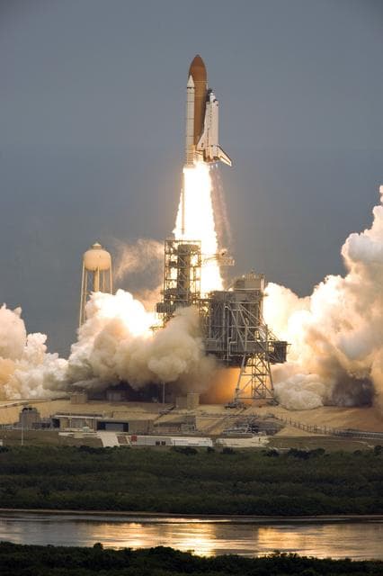 NASA image: KSC-2009-3113