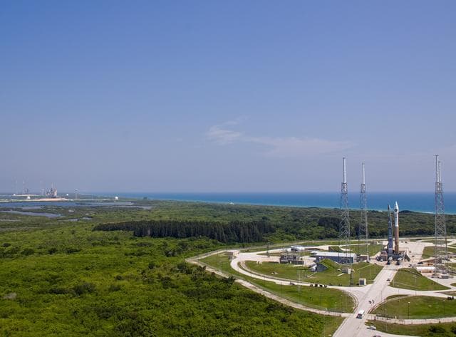 NASA image: KSC-2009-3750