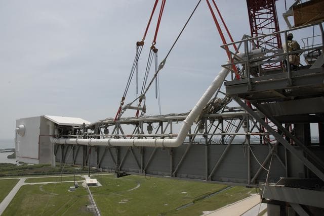 NASA image: KSC-2009-3800