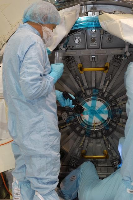 NASA image: KSC-2009-3821