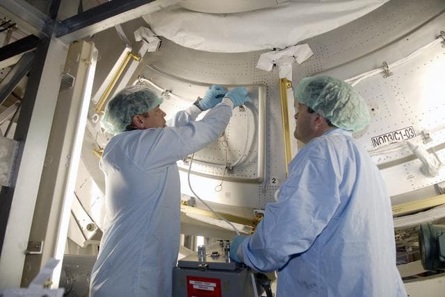 NASA image: KSC-2009-3882