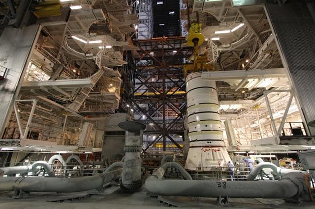NASA image: KSC-2009-3915