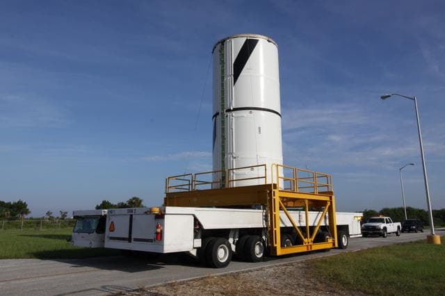 NASA image: KSC-2009-4052
