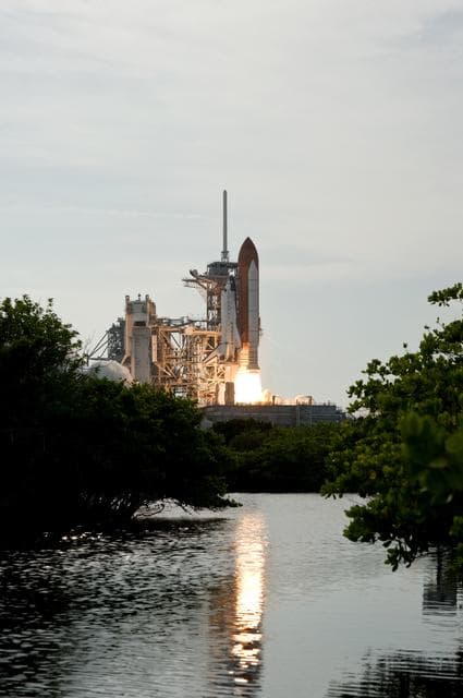 NASA image: KSC-2009-4109