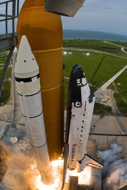 NASA image: KSC-2009-4125