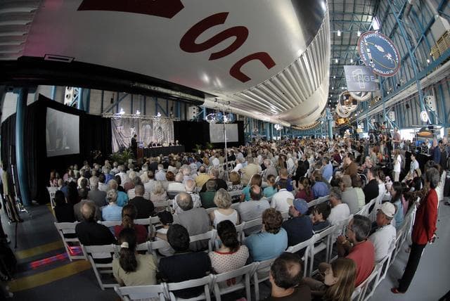 NASA image: KSC-2009-4188