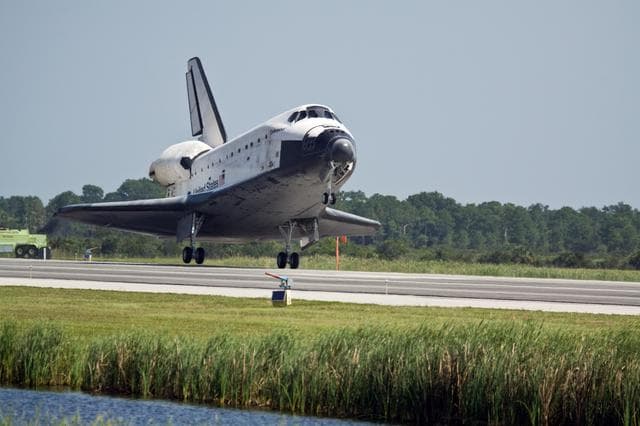 NASA image: KSC-2009-4304
