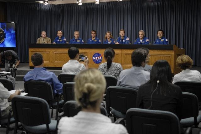 KSC-2009-4327