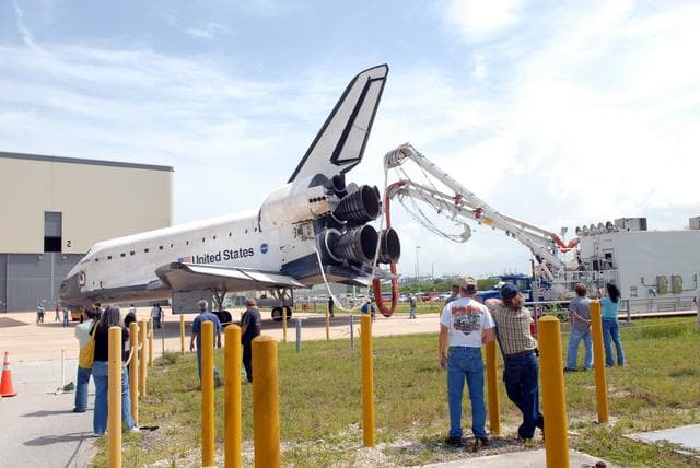 NASA image: KSC-2009-4380