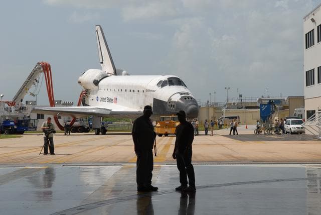 NASA image: KSC-2009-4381