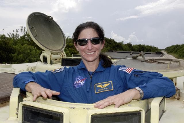 NASA image: KSC-2009-4465