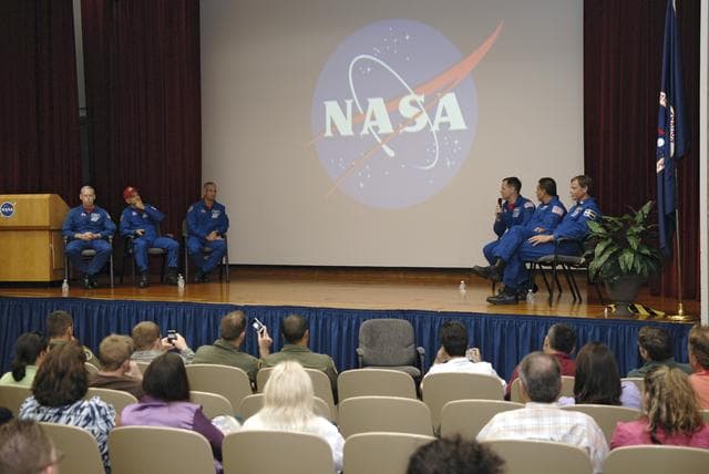 NASA image: KSC-2009-5713