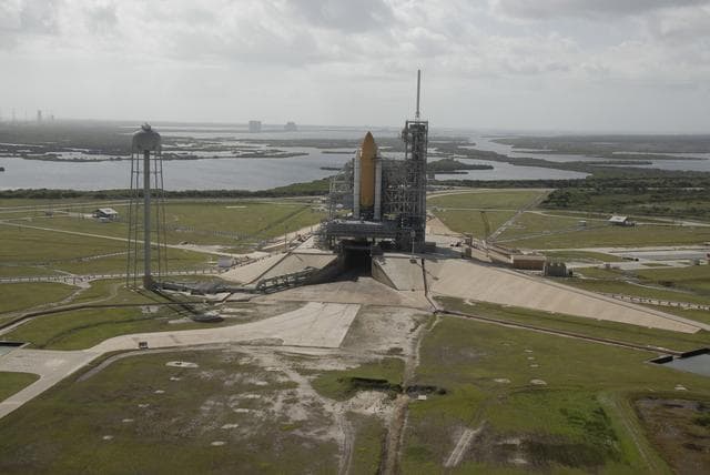 NASA image: KSC-2009-5777