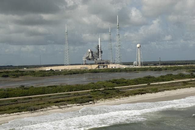NASA image: KSC-2009-5794