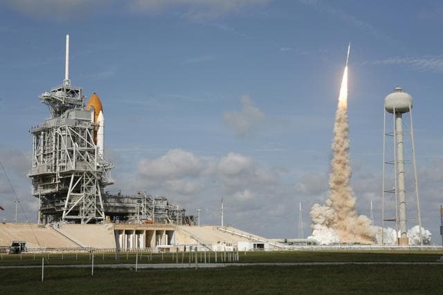 NASA image: KSC-2009-5945