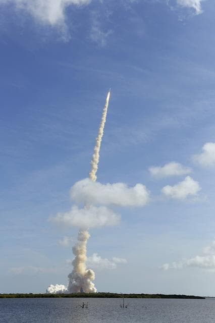 NASA image: KSC-2009-6022