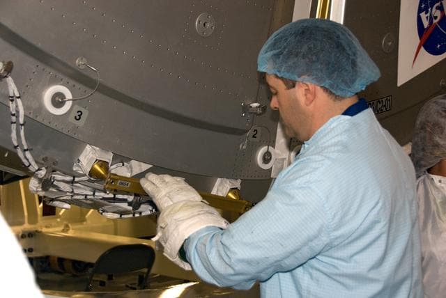NASA image: KSC-2009-6127