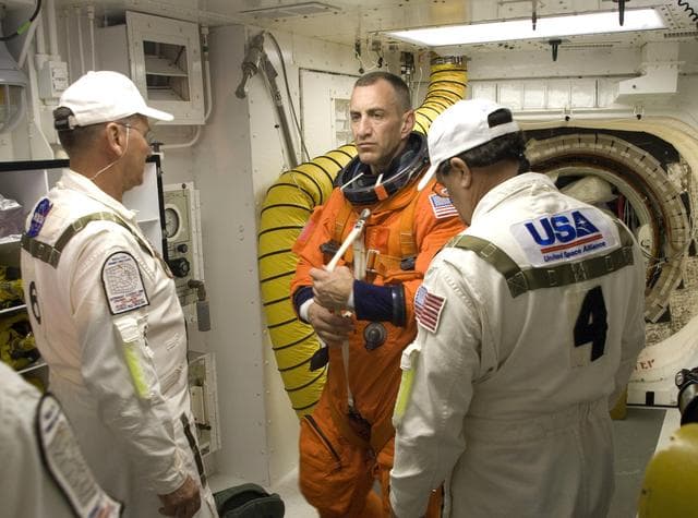 NASA image: KSC-2009-6322