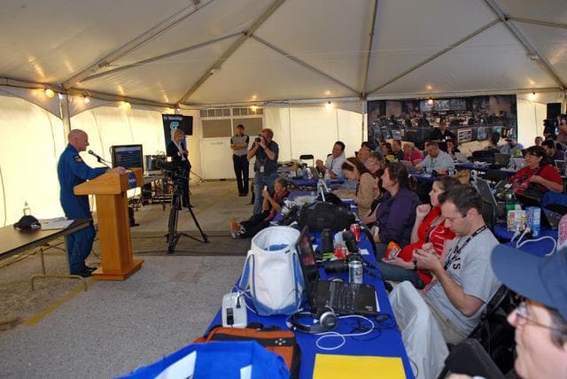 NASA image: KSC-2009-6331