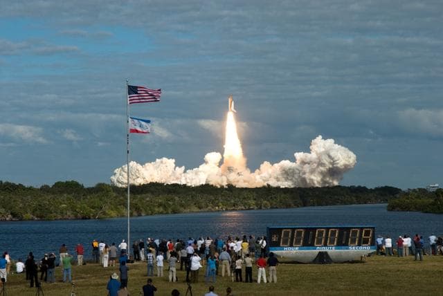 NASA image: KSC-2009-6332
