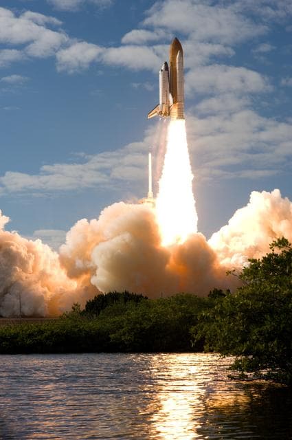 NASA image: KSC-2009-6354