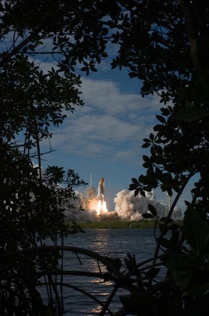 NASA image: KSC-2009-6355
