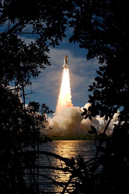 NASA image: KSC-2009-6356